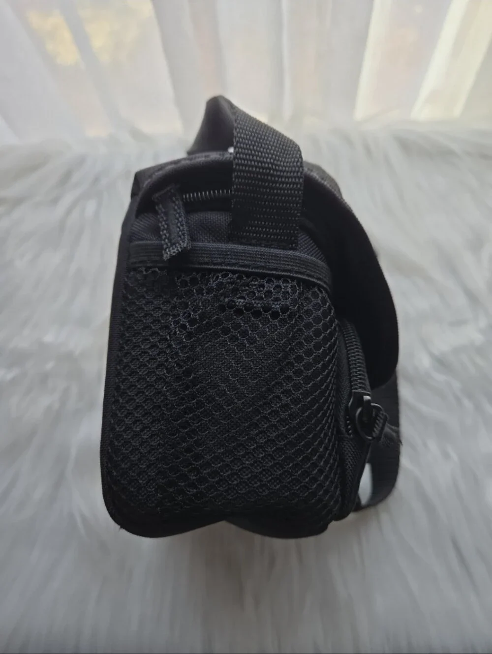 Sony - Soft Carrying Case for Select Sony DSLR and Camcorders - Black